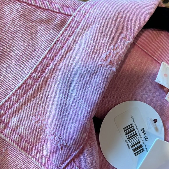 Distressing shacket - Picture 8 of 10